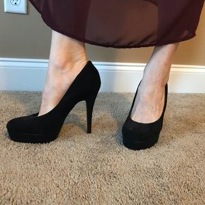 Lauren Conrad Black heels